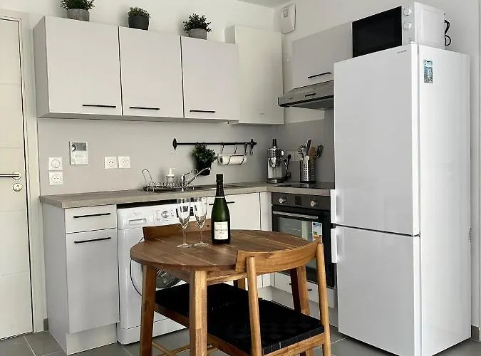 Apartament A Proximite Du Port De Nicea