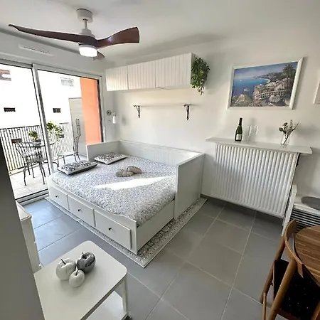 Apartment A Proximite Du Port De *