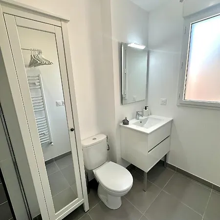 Apartment A Proximite Du Port De *